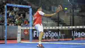 Paquito Navarro volée padel